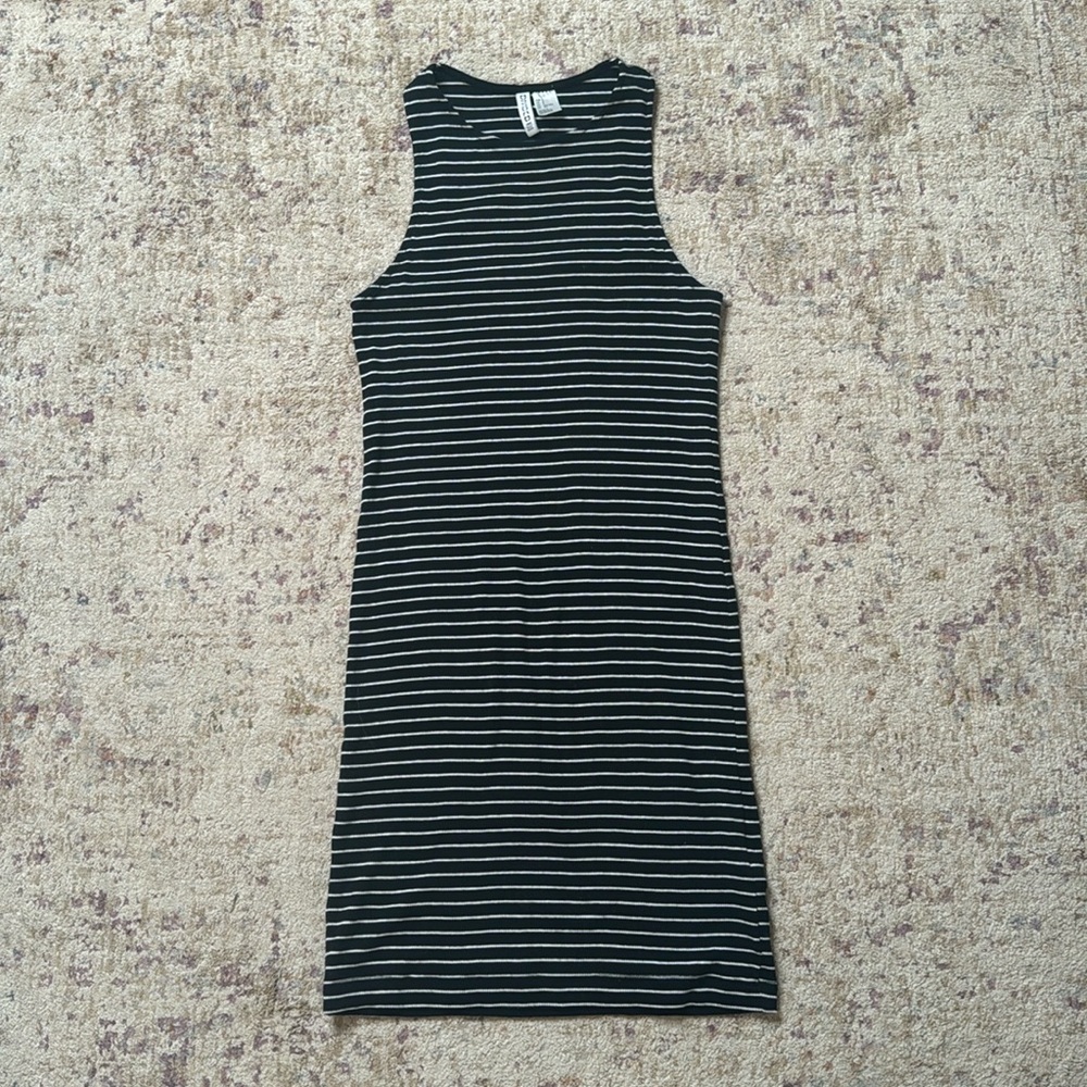 H&M Bodycon Dress - Picture 1 of 8